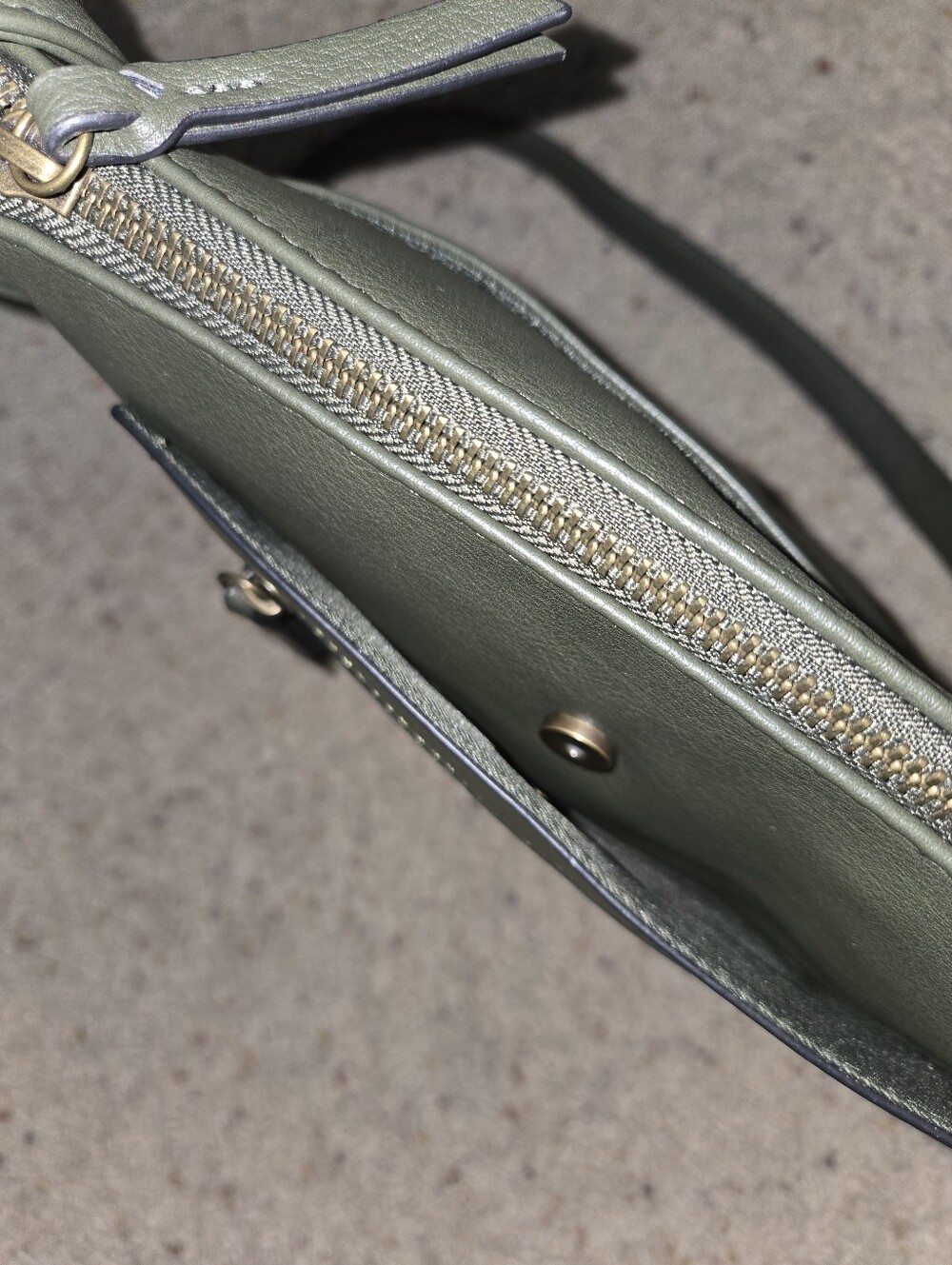 Style & Co GREEN Hudsonn North South Crossbody, Created for Macy's Crossbody Bag - Picture 3 of 8